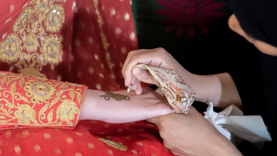 تجربة الحناء في خصب تجربة الحناء في خصب