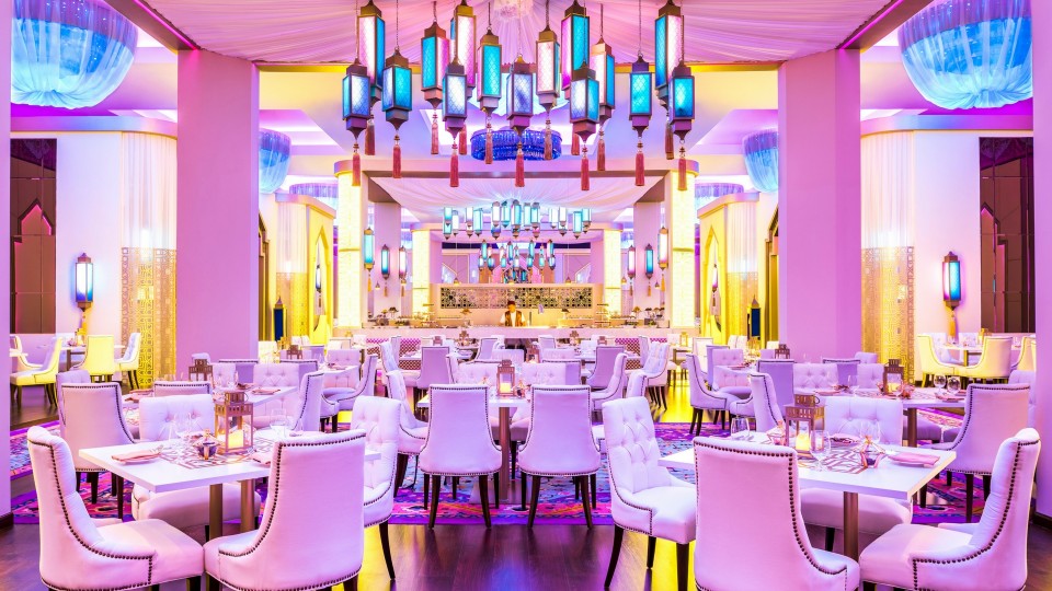 Iftar at Al Fanous Lounge, Dubai Ballroom