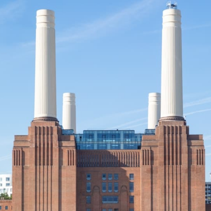 الجولات والمعالم السياحية