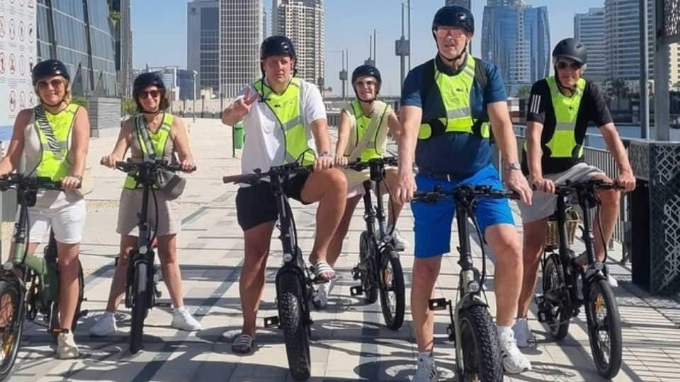 Morning & Sunset Rides – E-Bike 2025 United Arab Emirates