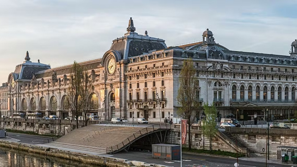 Musée d'Orsay: Dedicated Entrance