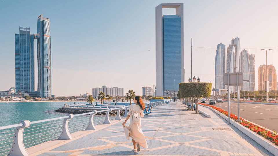 Premium Abu Dhabi Full-Day Sightseeing Tour from Dubai