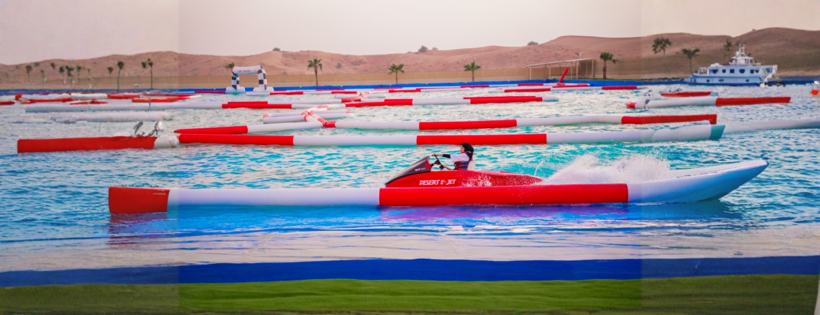 Jet Ski in the Desert - Desert e-jET Water Sports at dubaitraveltours.com