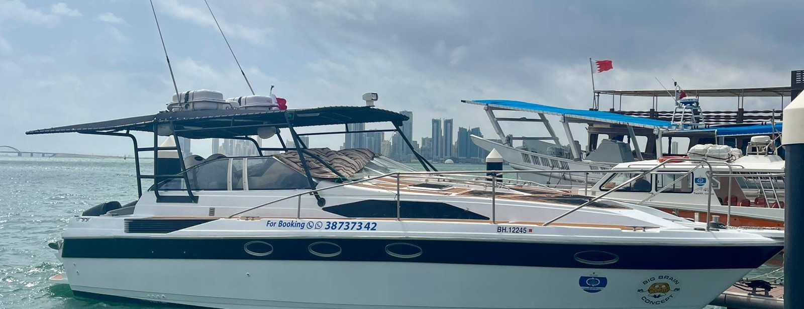 VIP Yacht (City Tour Fun) Top-Rated Attractions at dubaitraveltours.com