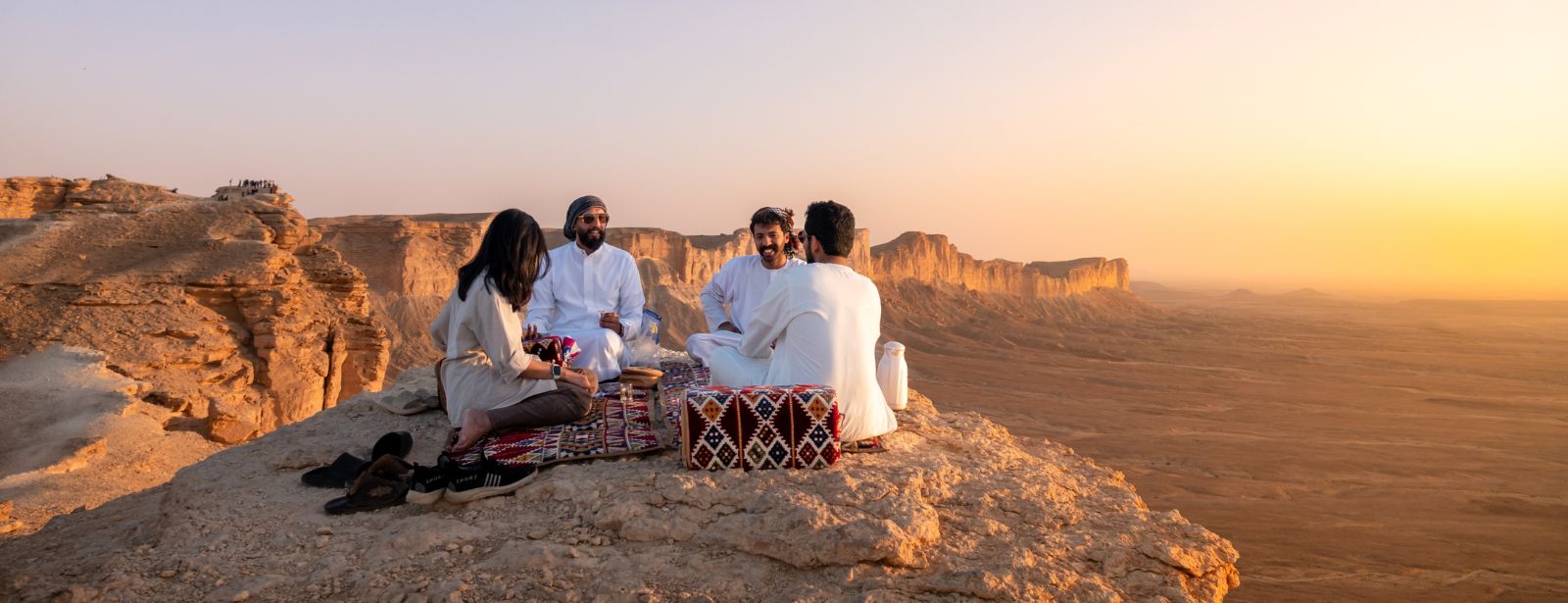 Edge of the World & Keshta via Manjour Trail Outdoor Attractions at dubaitraveltours.com