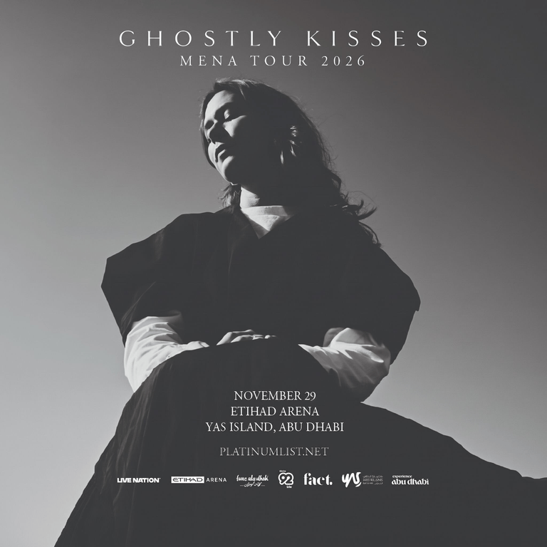 Ghostly Kisses