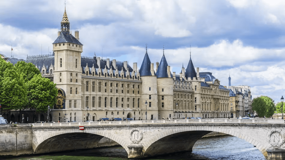 Sainte-Chapelle & Conciergerie: Entry Ticket