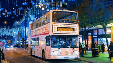 Singalong Christmas Lights Tour with Festive Food & Drinks Singalong Christmas Lights Tour with Festive Food & Drinks