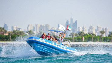 سبيد بوت في دبي مارينا من سبلاش تورز سبيد بوت في دبي مارينا من سبلاش تورز