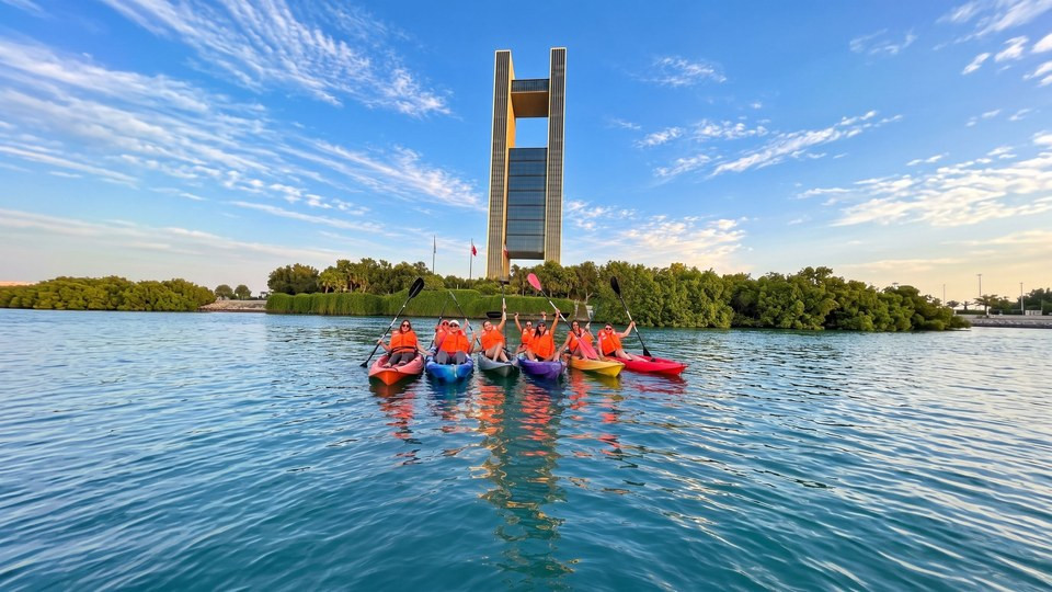 Sunset Kayak Tour in Bahrain Bay
