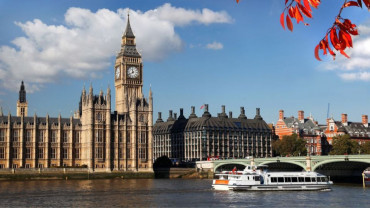 Thames Cruise: Westminster to Greenwich with optional return Thames Cruise: Westminster to Greenwich with optional return