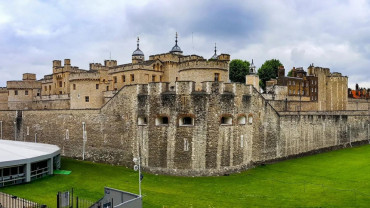 Tower of London and Crown Jewels Tickets Tower of London and Crown Jewels Tickets