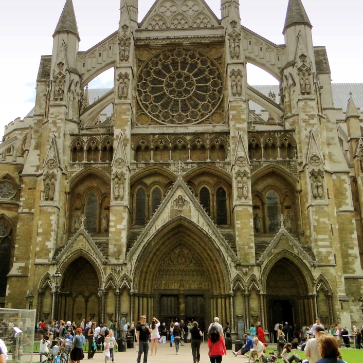 أنشطة في الهواء الطلق أنشطة في الهواء الطلق