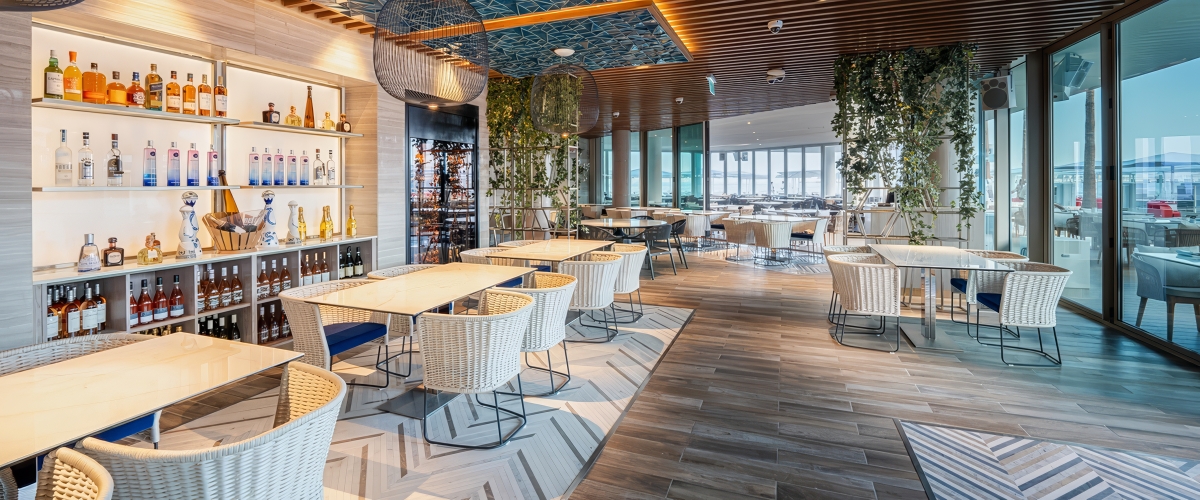 Five Luxe JBR - Cielo