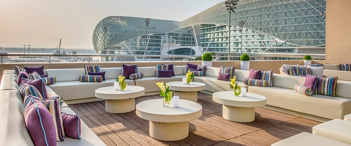 Luna Lounge Rooftop Terrace